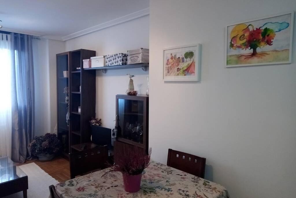 Appartement El Pisito De Rodrigo II à Ribadesella Extérieur photo