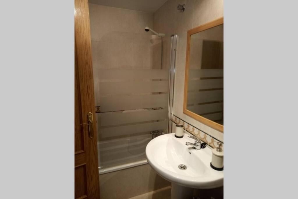 Appartement El Pisito De Rodrigo II à Ribadesella Extérieur photo
